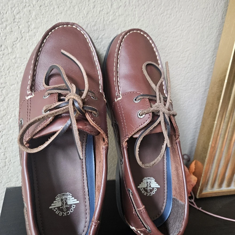 Dockers Castaway Boat Shoes 9.5 Raisin Leather